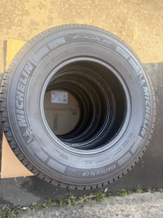 Komplet michelin camping  225/75/16C z konca 2019 roku