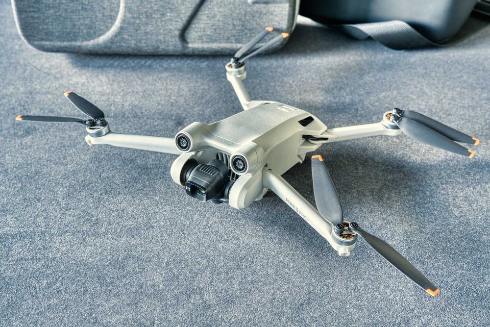 Dron DJI Mini 3 Pro + Fly More Combo + dedykowane etui + filtry ND