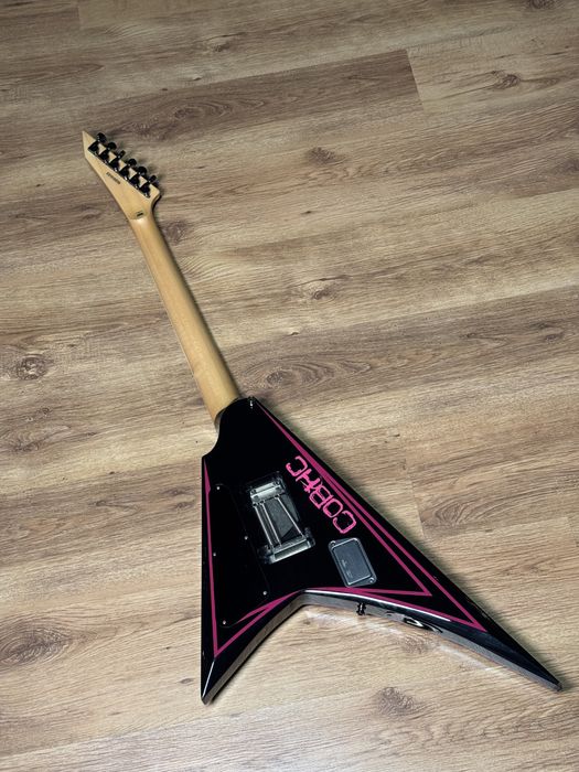 ESP Edwards AL-166 Pink Sawtooth