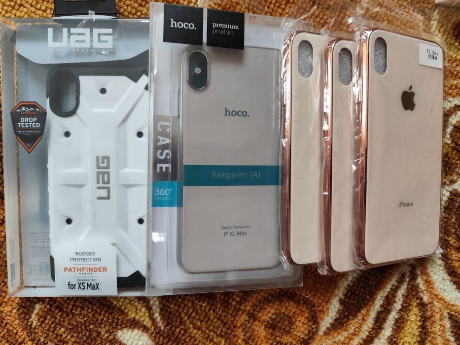 Продам чохли на телефони.