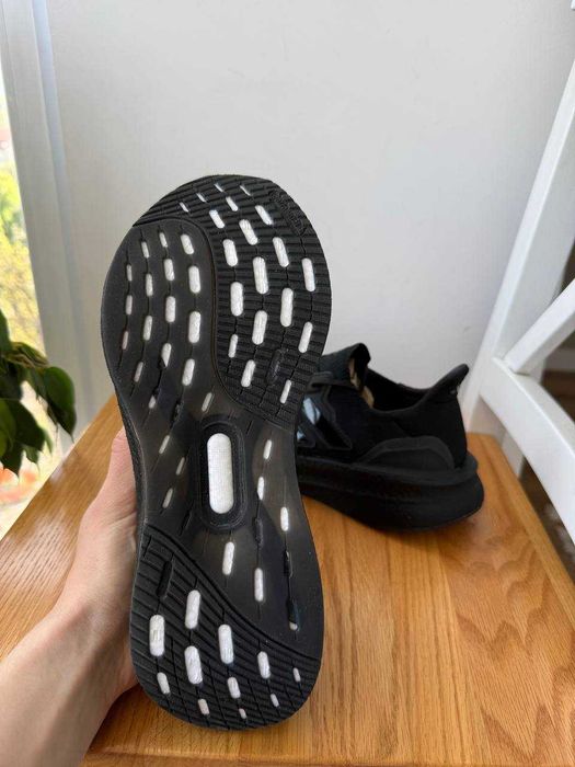 ОРИГІНАЛ 100% Adidas Ultraboost 5 Performance | ID8812 кросівки 41 р