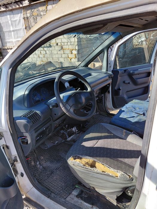 Peugeot Expert base