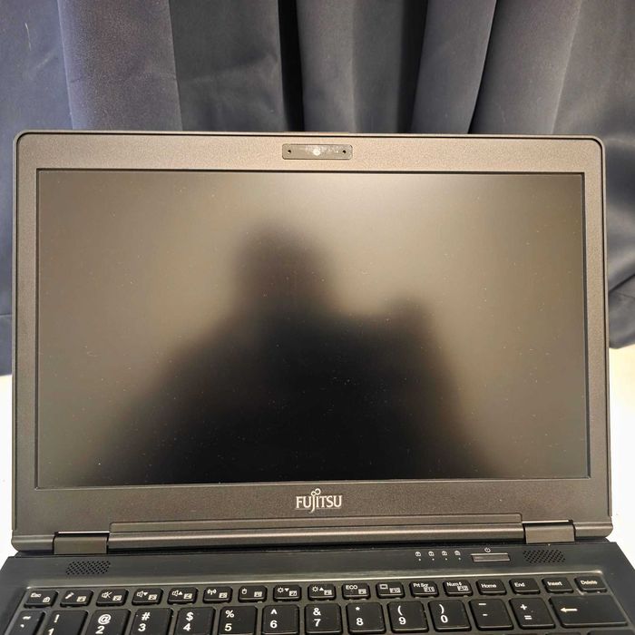Laptop Fujitsu Lifebook U729 16GB ram i-5 poleasingowy WIN 11 PRO