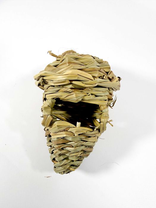 Соломенные гнезда для птиц, большой ассортимент, очень красивые