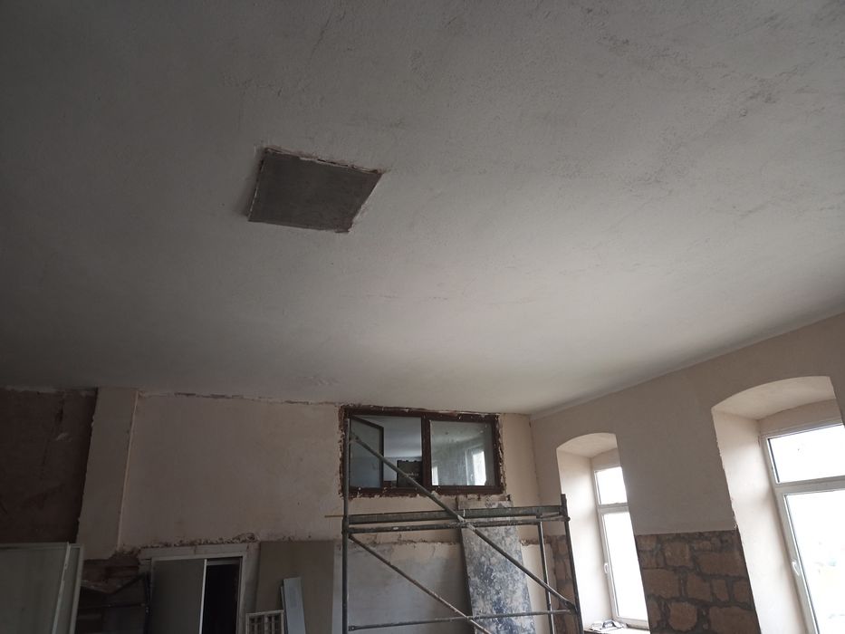 Lokal użytkowy,Mieszkanie , warsztat , restauracja