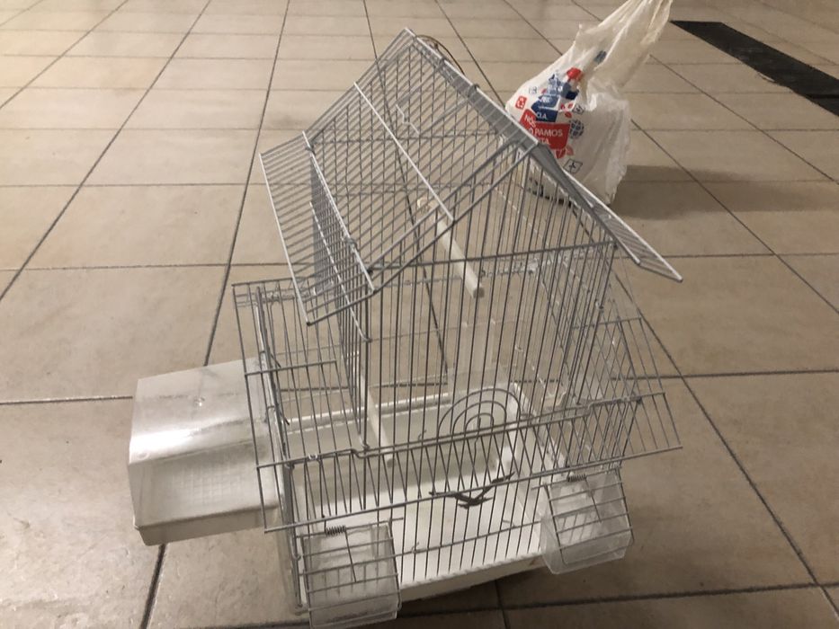 Gaiola para pássaros