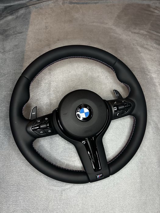 Volante BMW M Performance com ou sem patilhas