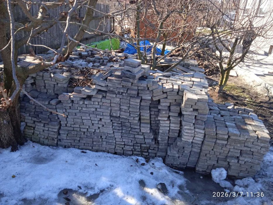 Плитка тротуарна б/у