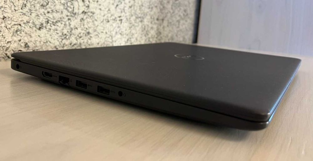 Ноутбук Dell Vostro 3500 i5-1135G7/8gb/256gb