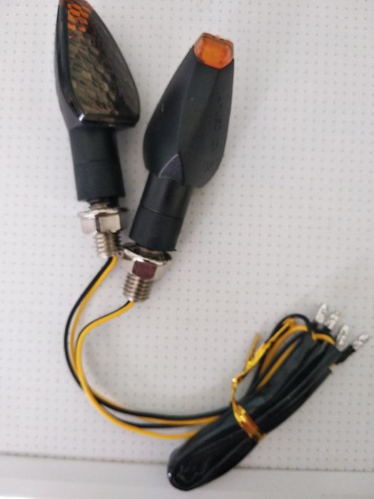 Повороти на мотоцикл