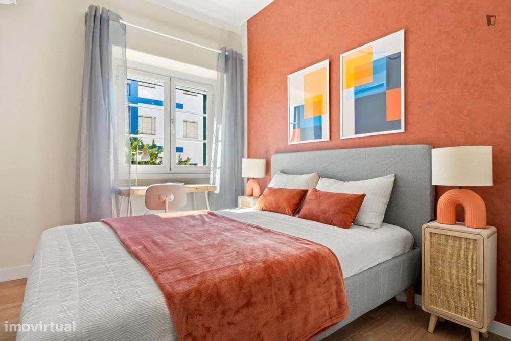 Quarto - localizado em Alvalade Lisbon