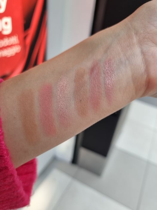 Палетка румян і бронзер Kiko Milano multi finish trio blush & bronzer 02