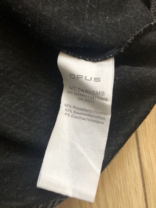 Szary sweter Opus 40