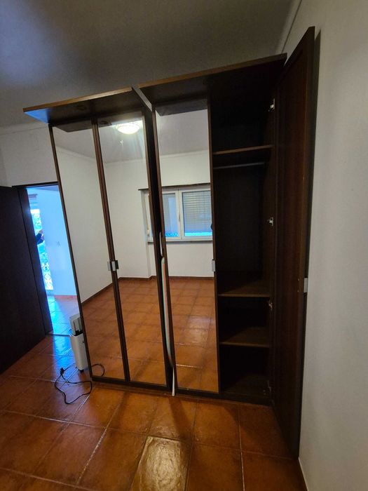 2 Roupeiros Ikea Bom estado A2,35 x L0,80