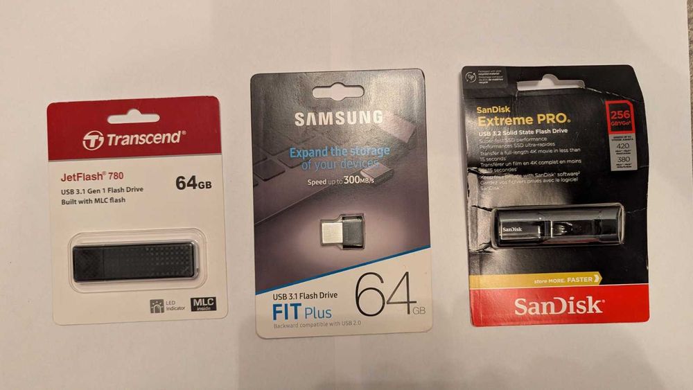 Флешка Transcend 64GB JetFlash 780 USB 3.0 Flash Drive (TS64GJF780)