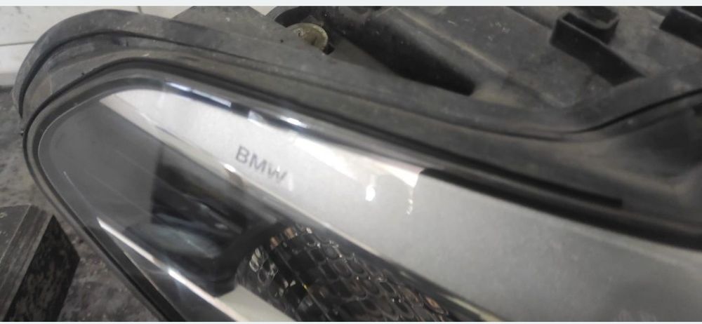 Faróis BMW 520d 2019 ORIGINAIS (Como Novos)