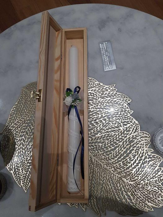 Zestaw do chrztu dla chlopca świeca pudełko okapnik