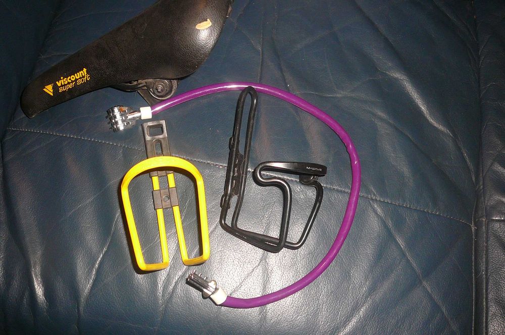 Zestaw : 2 Zapięcia rowerowe, + gratis  klamka metal retro
