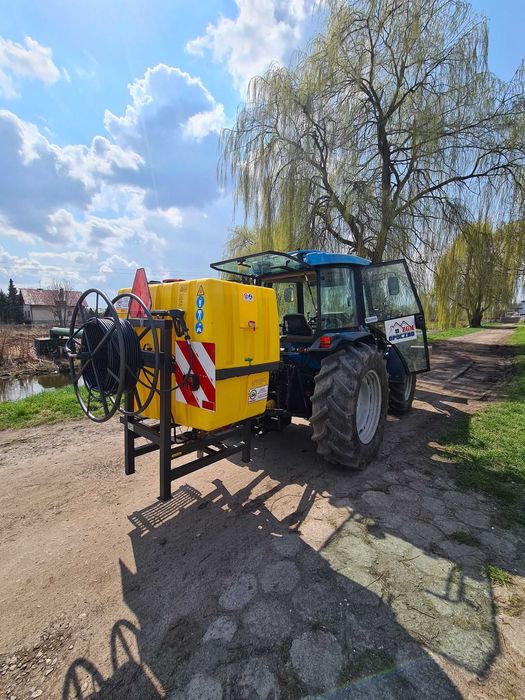 Mobilny osprzęt OCZ do mycia pod wyskoim ciśnieniem  napęd z wałka WOM