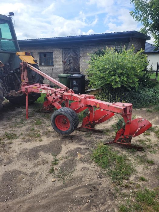 Pług zagonowy Unia 4 skibowy