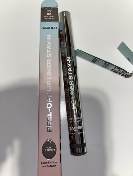 Sacheu Peel off lip liner