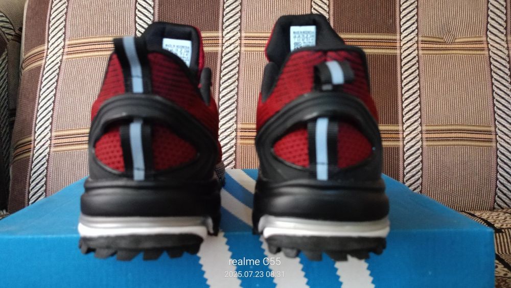 Кросівки adidas marathon