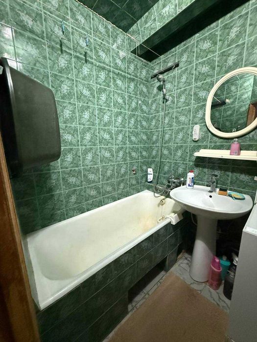 Продам 2 комнатную квартиру Сухой фонтан