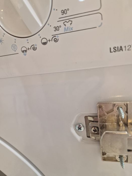 Máquinade lavar e secar Smeg.