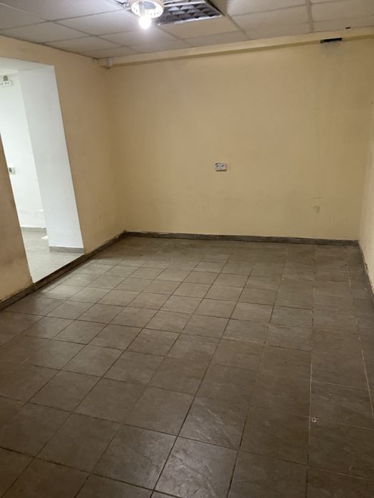 Нежитлове приміщення фасад вул. Квітова