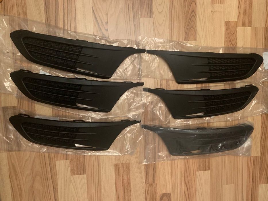 Решетки бампера JETTA 2011 -2014