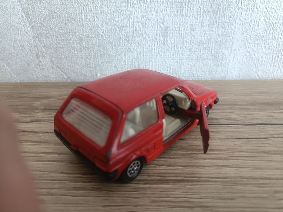 Вінтажний автомобіль Corgi Austin Metro