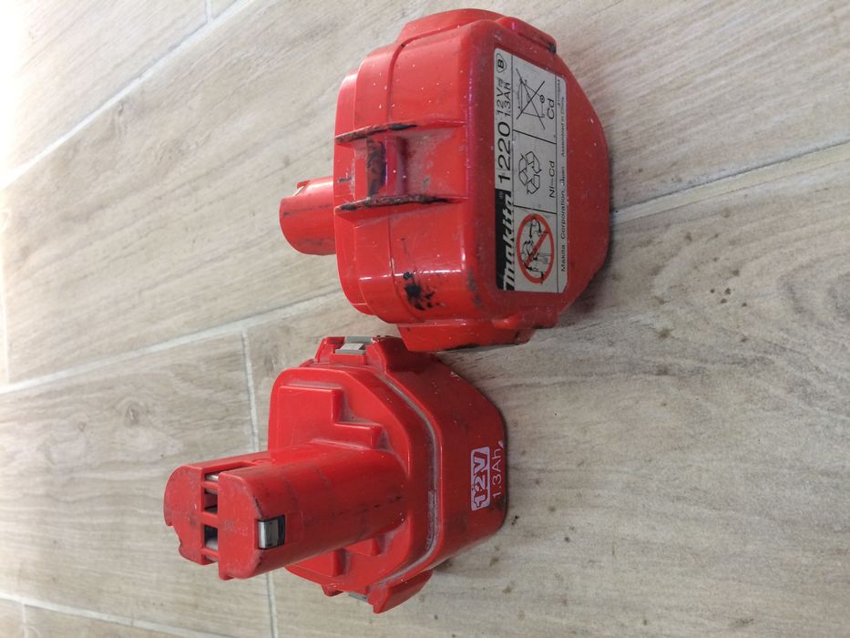 Bateria Makita 1220 do regeneracji, 2 baterie 12V