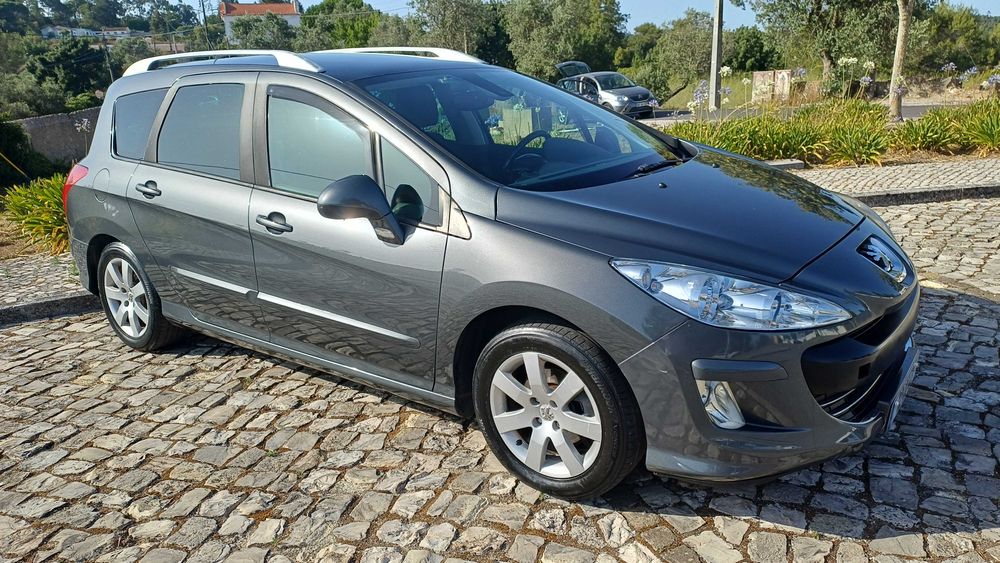 Peugeot 308 SW — fotografia 3