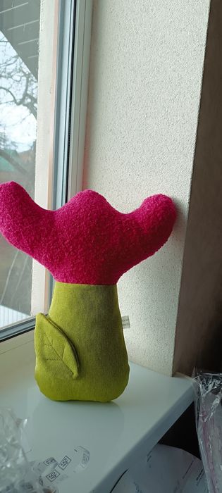 Подарунок на св валелентина весняні свята подушки декоративні тюльпан