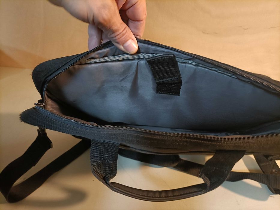 Black fabric computer case64284485816963122