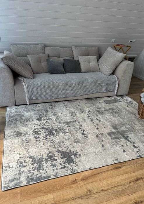 Килим у вітальню спальню дитячий безворсовий ковер антиковзаючий велюр