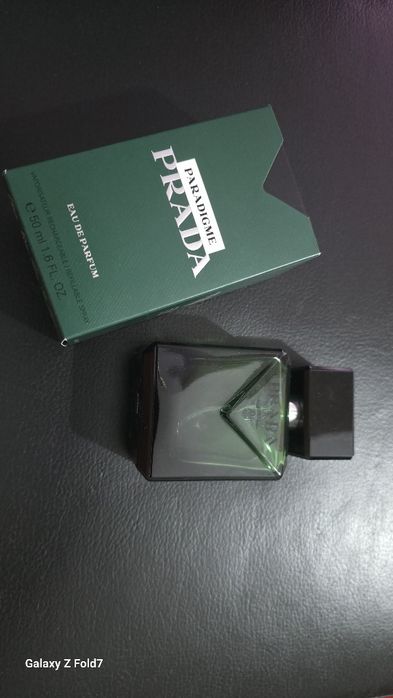 Pusty flakon po perfumach Prada Paradigme 50 ml. Do napełniania