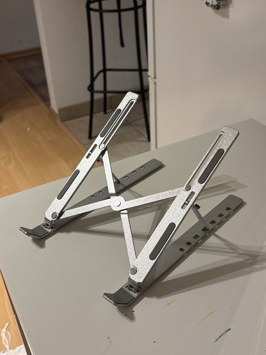 Podstawka pod laptop
