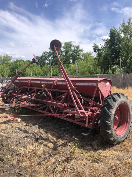 Продам сівалку червона зірка