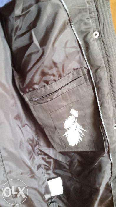 Kurtka puchowa rozm. 36/37 BARDZO CIEPŁA