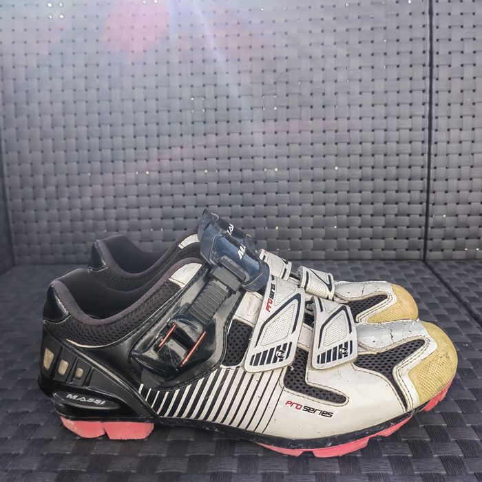 Bike Btt KTM Myron R29 em carbono