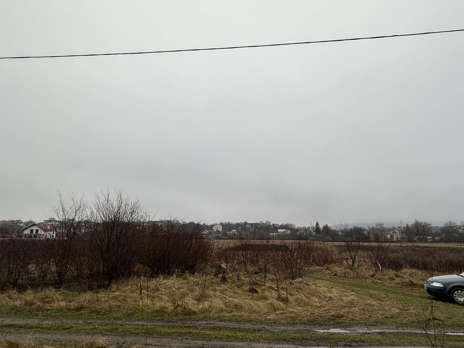 Продається ділянка в Підбірцях