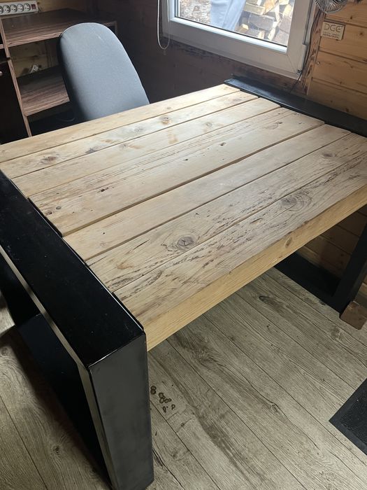 Biurko solidne  belki drewniane