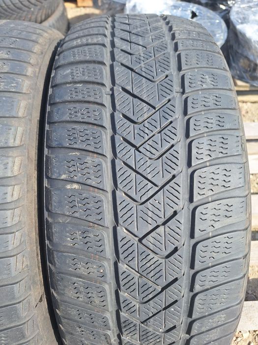 Opony zimowe Pirelli Sottozero 3. 225 55 r18