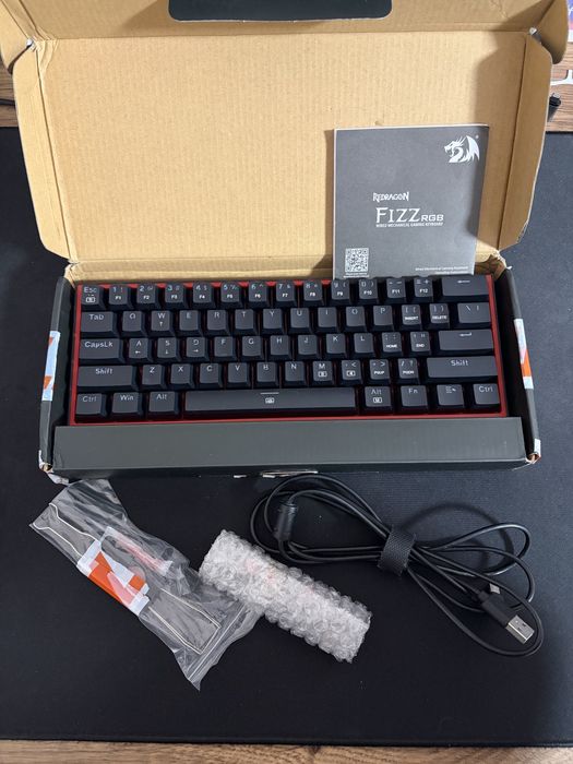 REDRAGON FIZZ K617 RGB + антішум