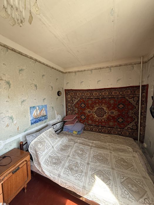 Продается 2 комнатная квартира. Центр. Славянск.