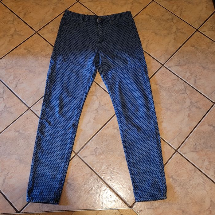 Spodnie damskie rurki r. 28/32
