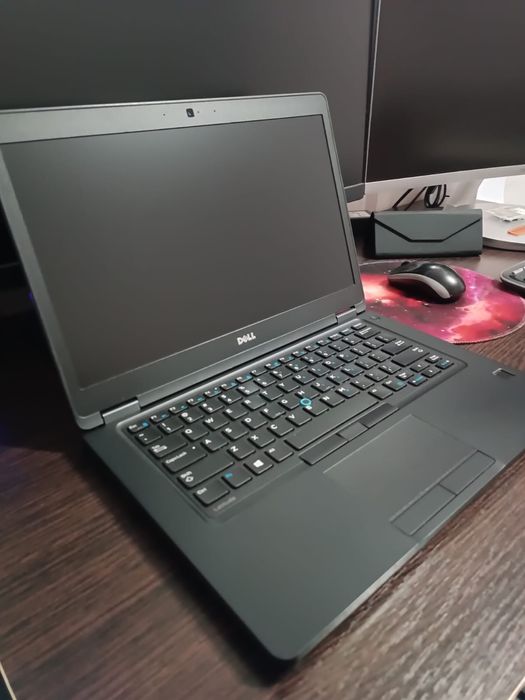 Dell latitude  core i5-6300U 8гб