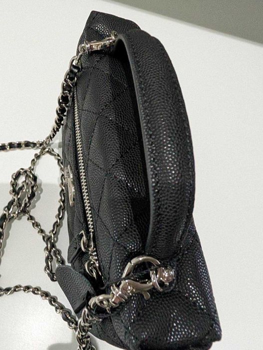 Сумочка Chanel 19 см абсолютно вся шкіряна і верх і підкладка
