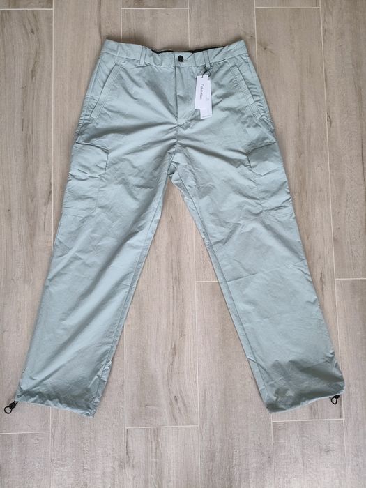 Spodnie męskie Calvin Klein r. L